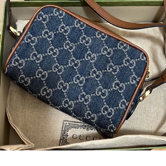 Authentic Gucci Denim Crossbody bag - Picture 2 of 9